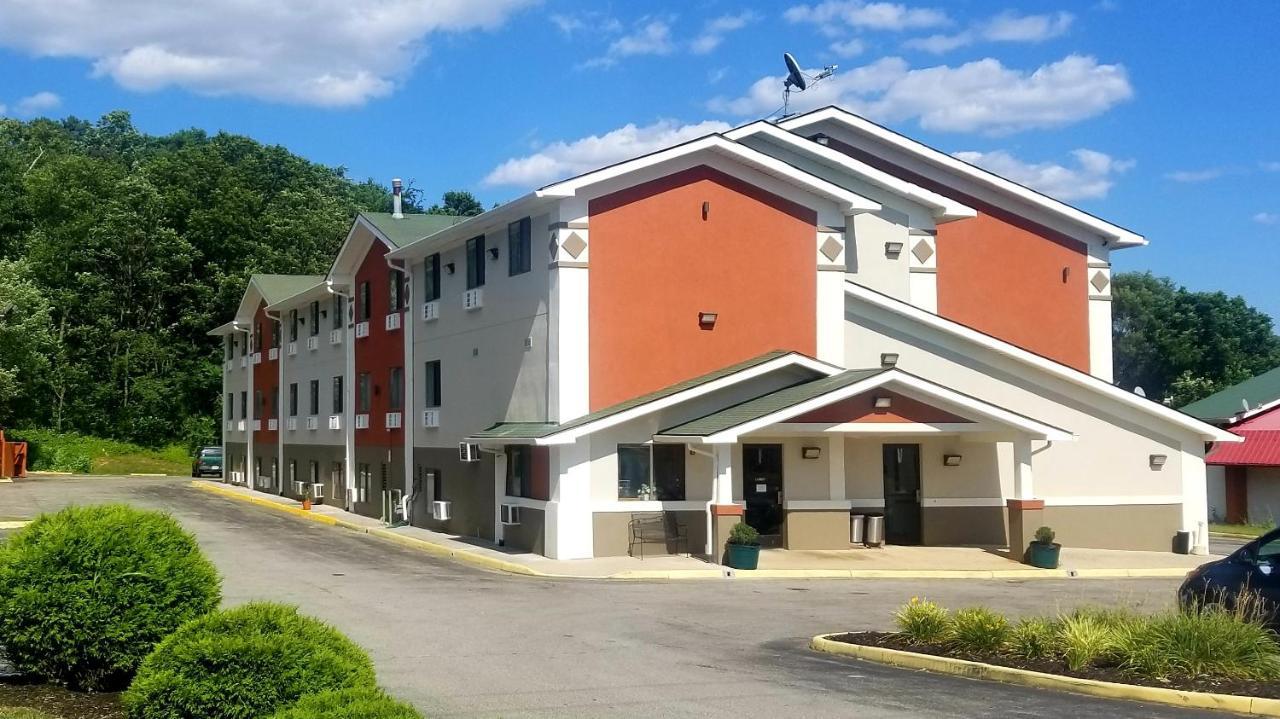 Motel Super 8 By Wyndham Salem Va Exterior foto